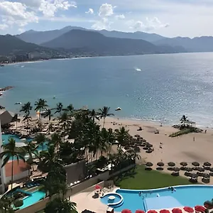 https://grand-venetian-48300.hotelspuertovallarta.org